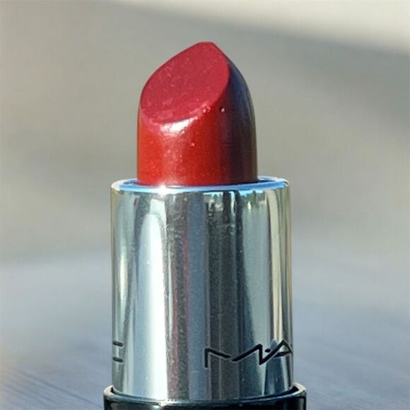 MAC HOLIDAY 2024 Lustreglass Mini Lipstick Cherish Me Cream Long-lasting - Picture 3 of 14